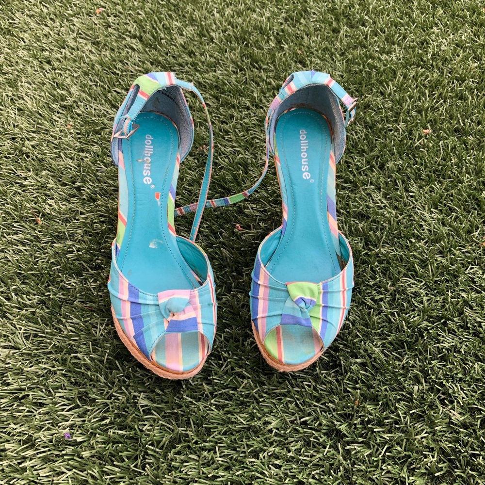 Shoes - Picture 2 of 2